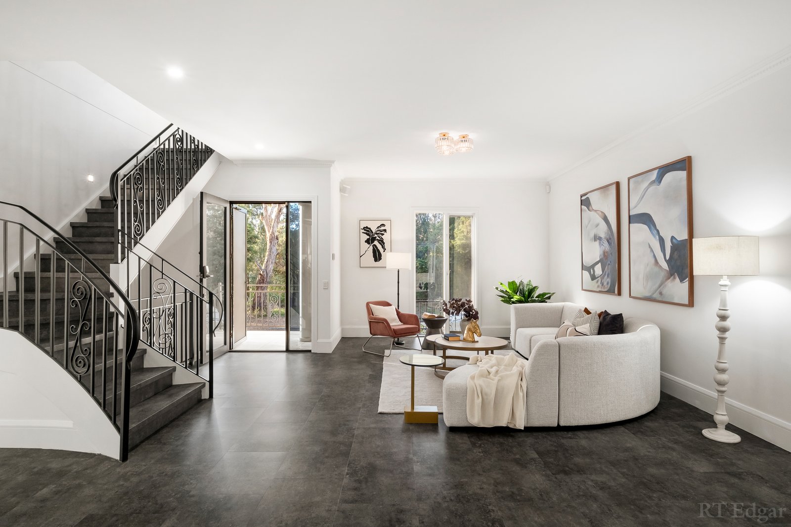 Real Estate and Property in 40 Gardiner Parade, Glen Iris, VIC