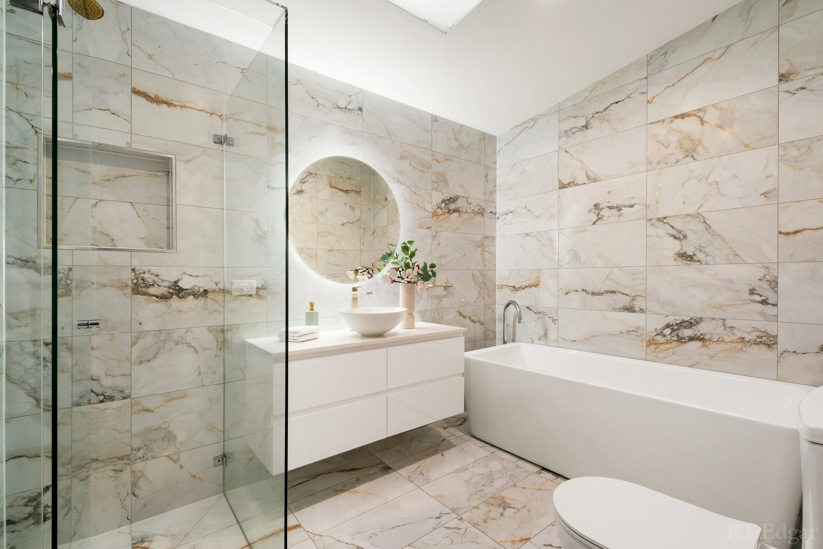 Real Estate and Property in 40 Gardiner Parade, Glen Iris, VIC