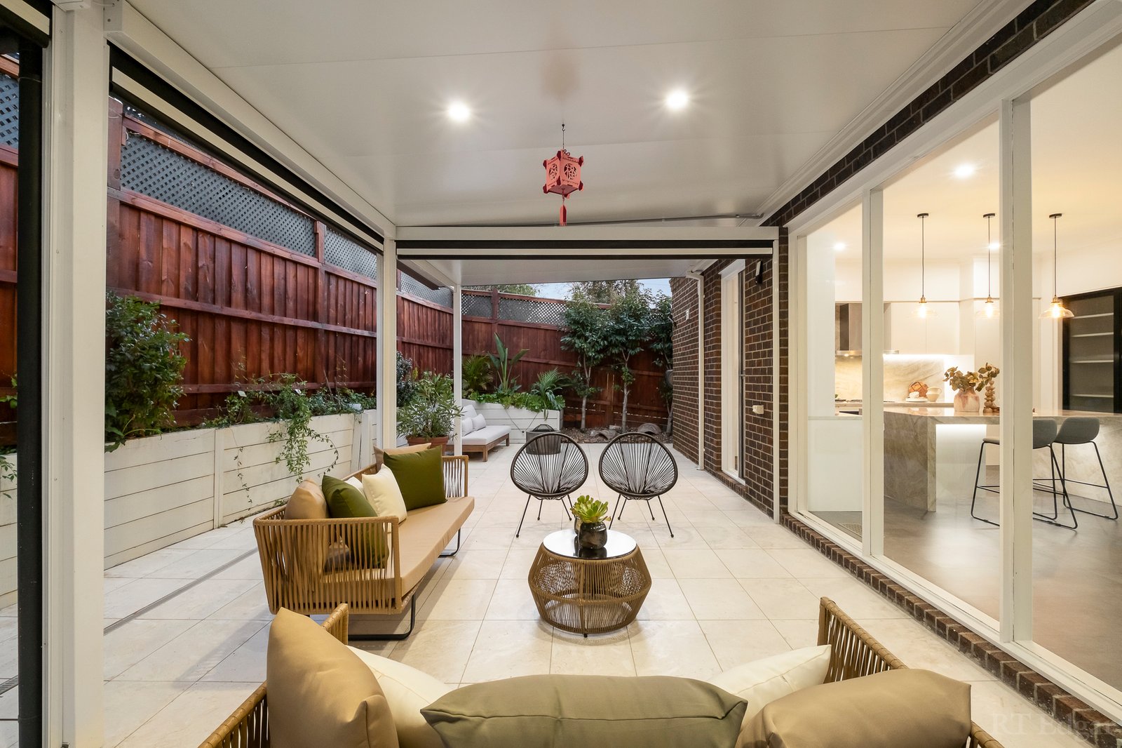 Real Estate and Property in 40 Gardiner Parade, Glen Iris, VIC