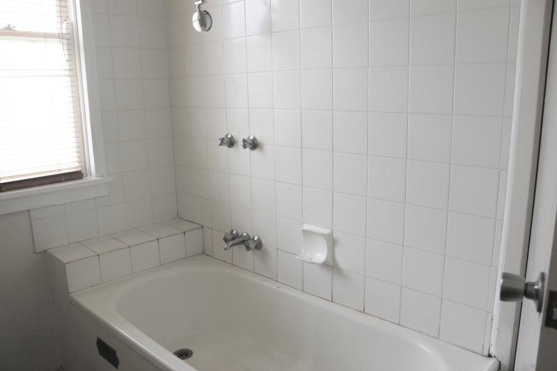 40 Gilmore Avenue MOUNT AUSTIN 7