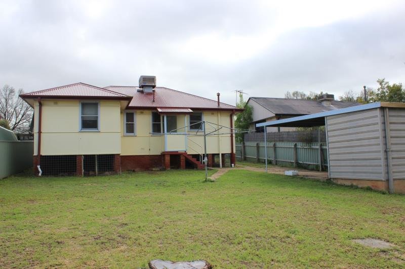 40 Gilmore Avenue MOUNT AUSTIN 9