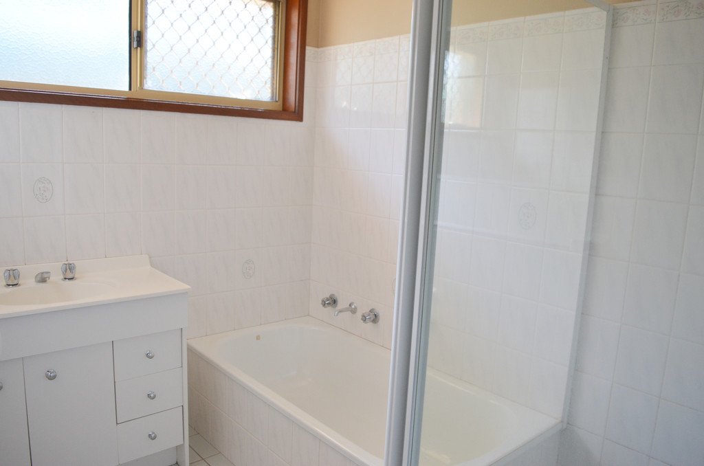 40 Girraween Mews GLENFIELD PARK 5