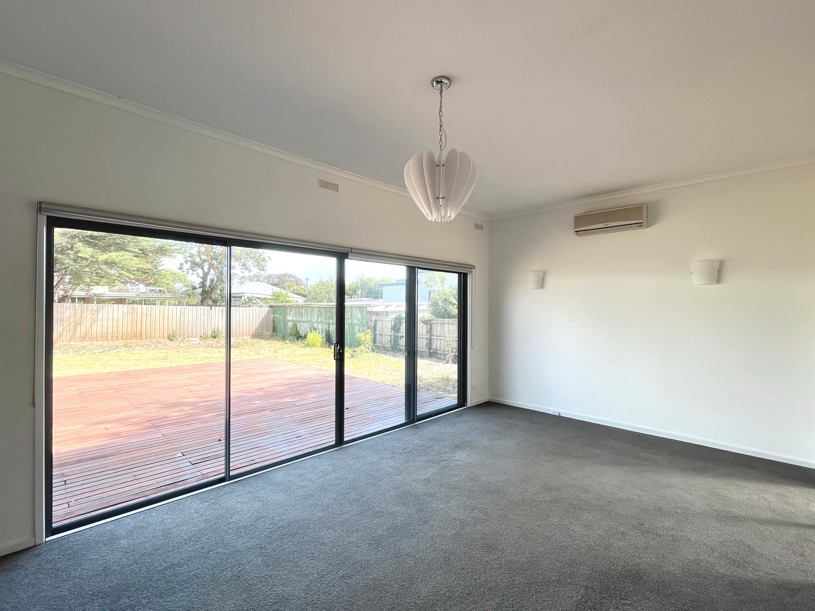 Gallery: 40 Government Road