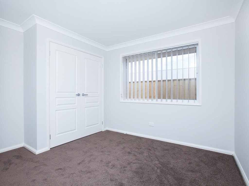 40 Harvest Boulevarde  CHISHOLM 14