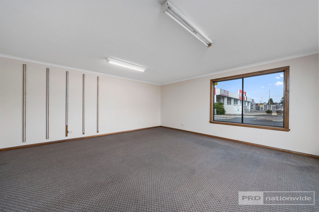 40 Hopkins Street MOONAH 2