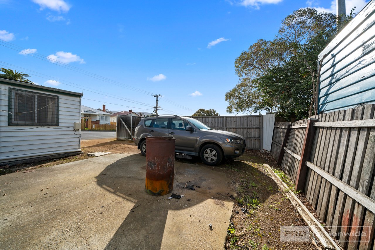 40 Hopkins Street MOONAH 19