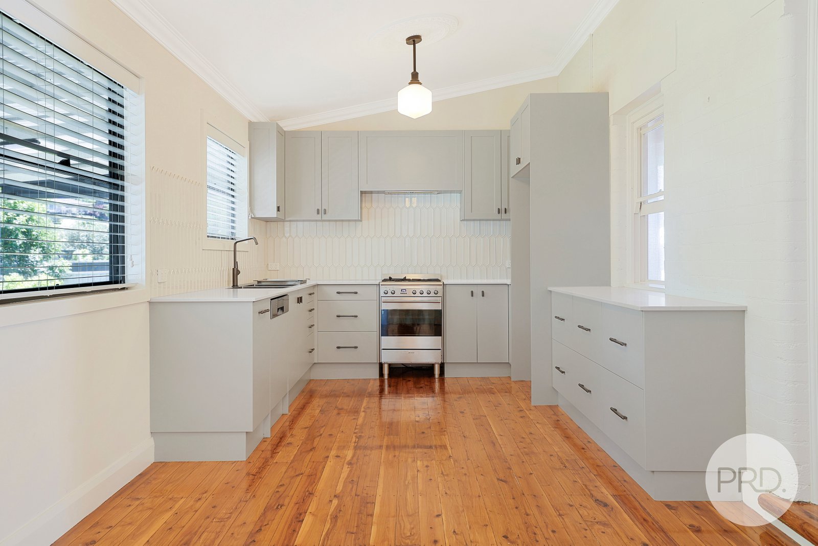 40 Janison Street TAMWORTH 13