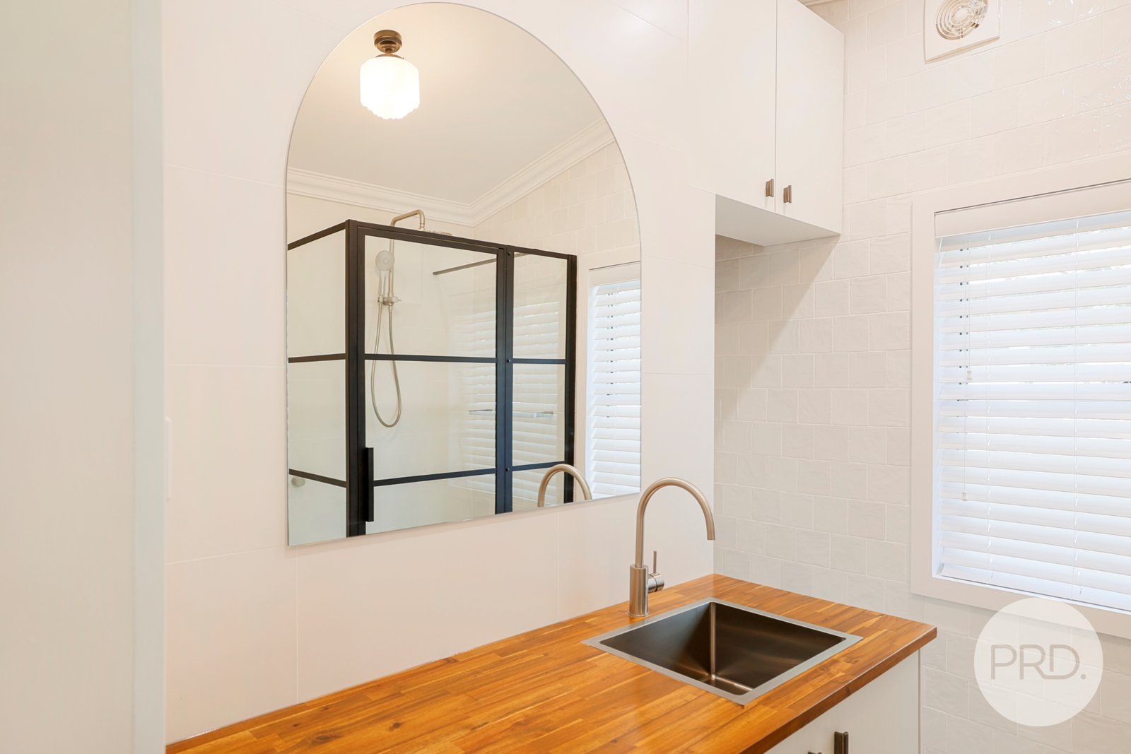 40 Janison Street TAMWORTH 14