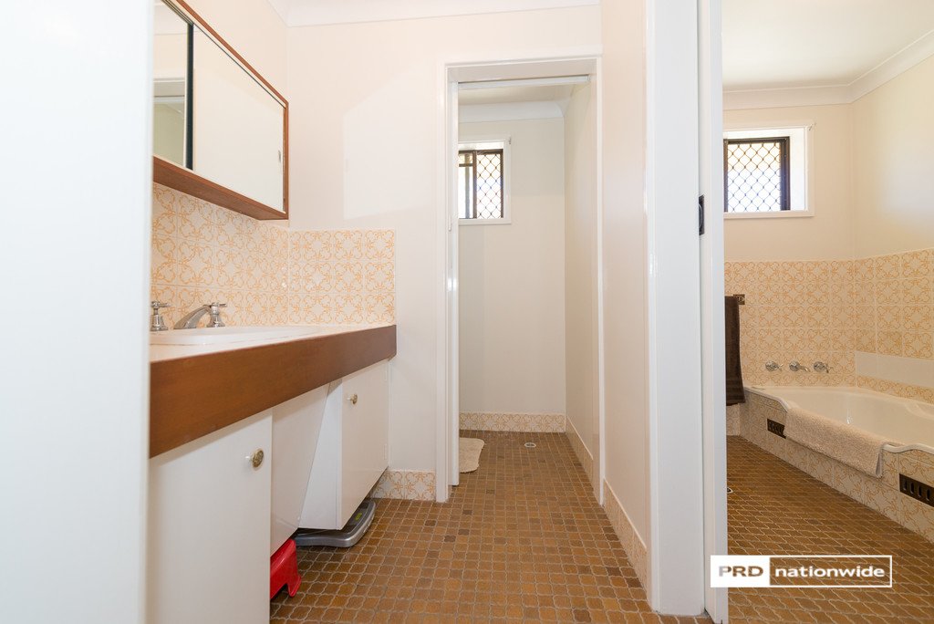 40 Jill Street TAMWORTH 13