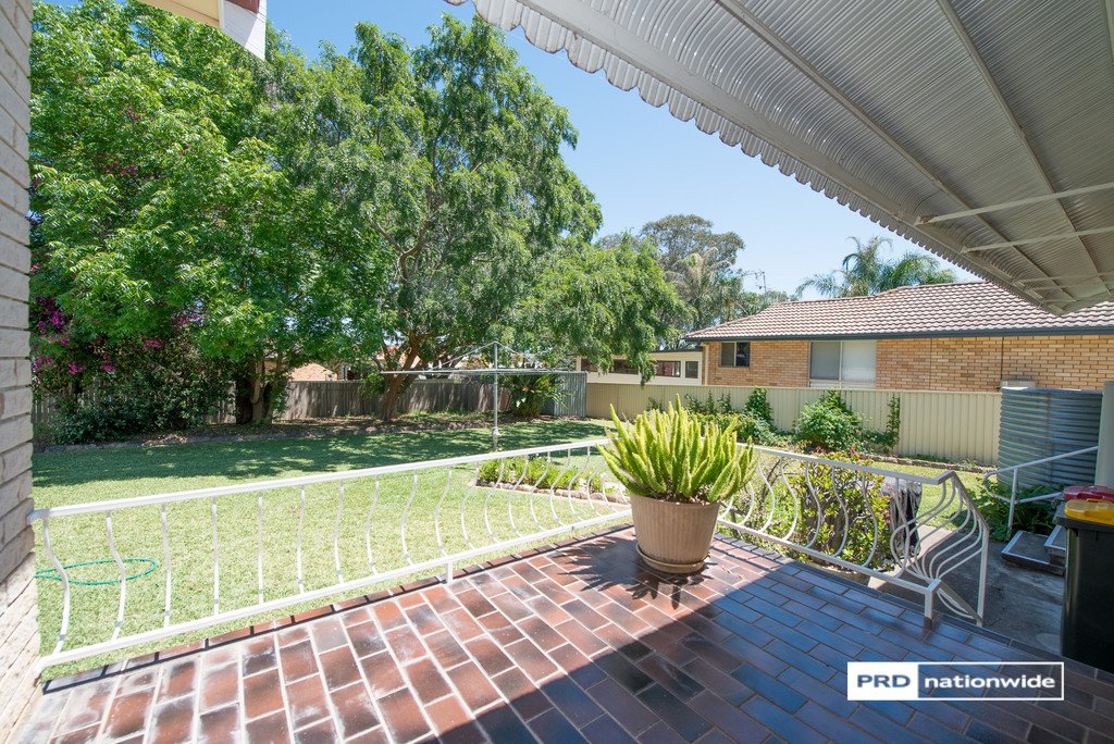 40 Jill Street TAMWORTH 19