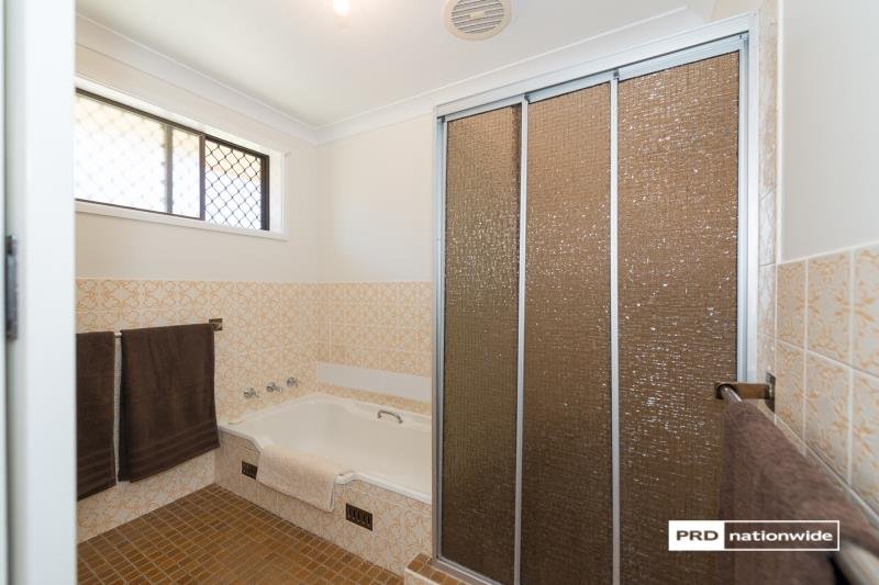 40 Jill Street TAMWORTH 6