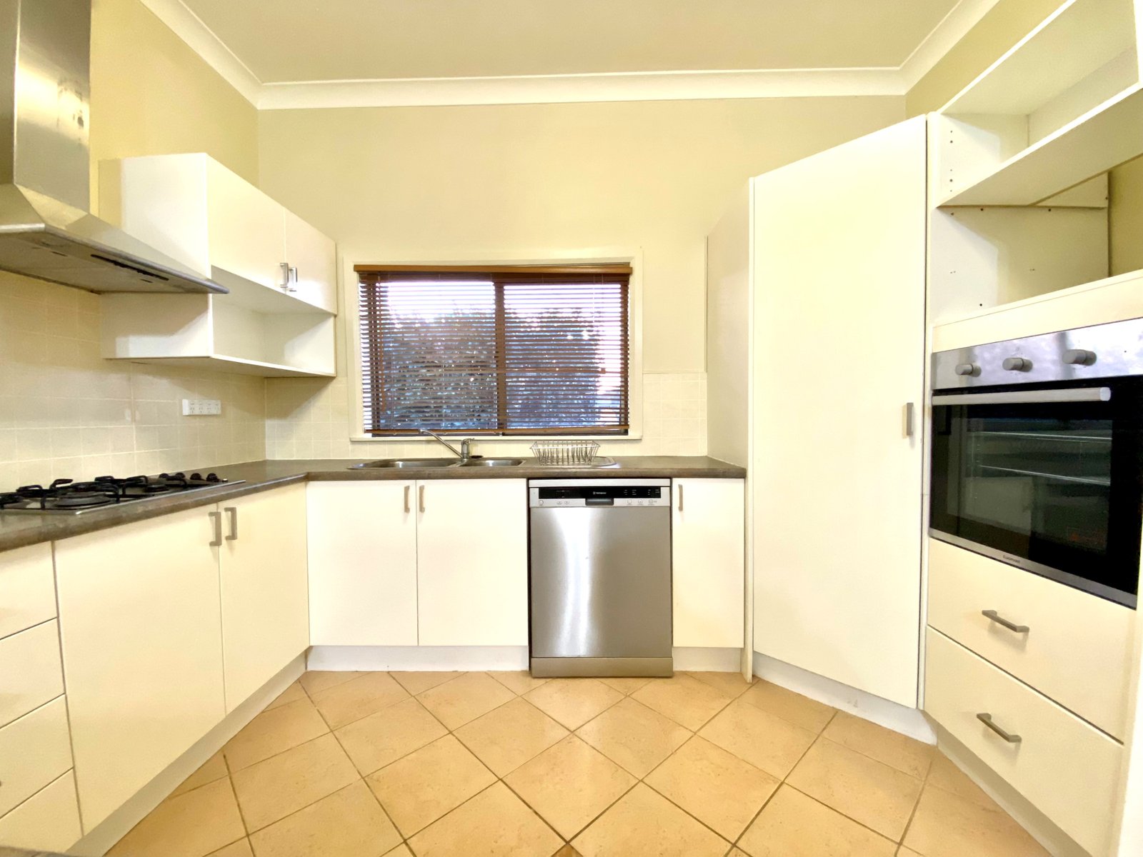 40 Kathleen Street TAMWORTH 3