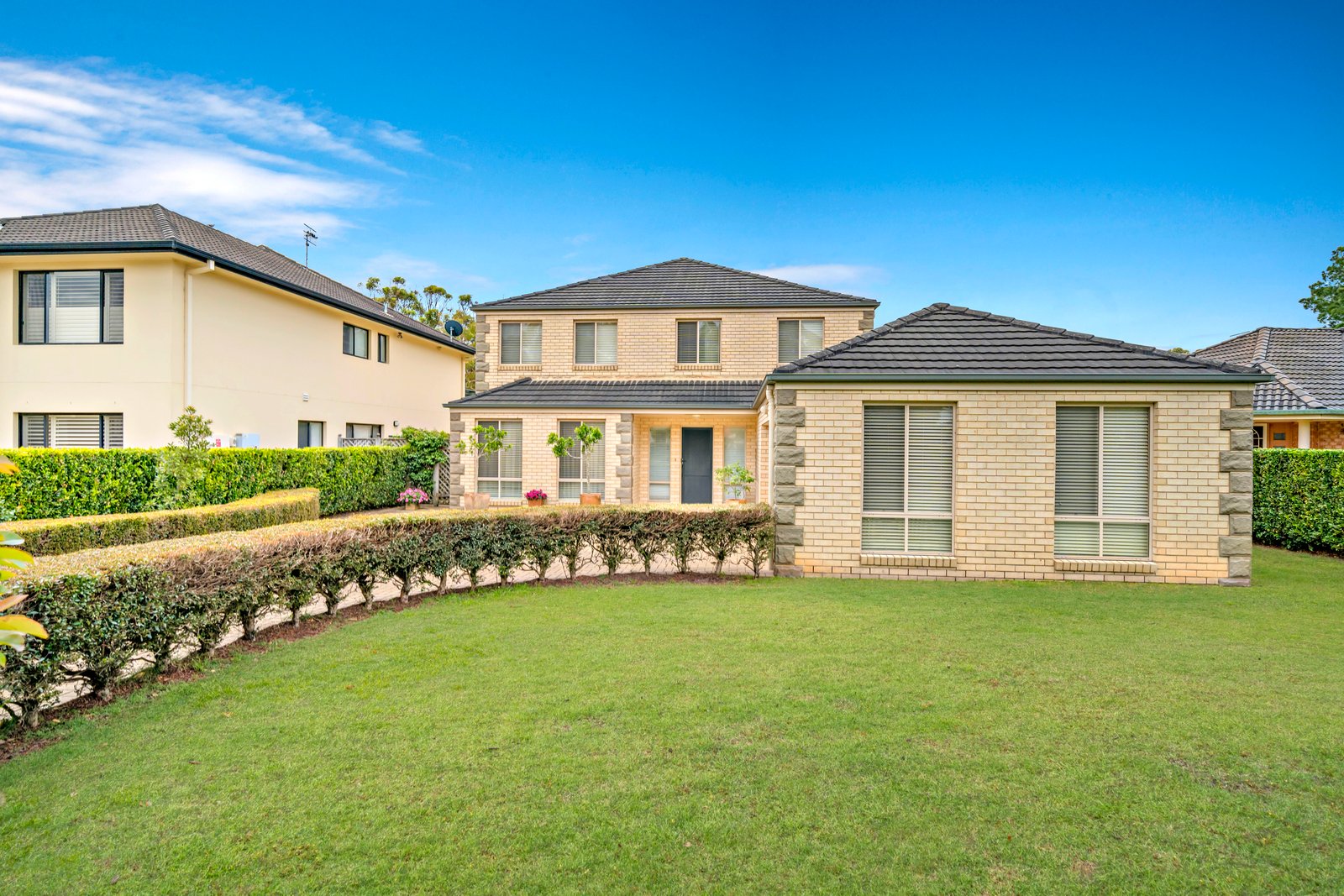 40 Kestrel Avenue SALAMANDER BAY 2