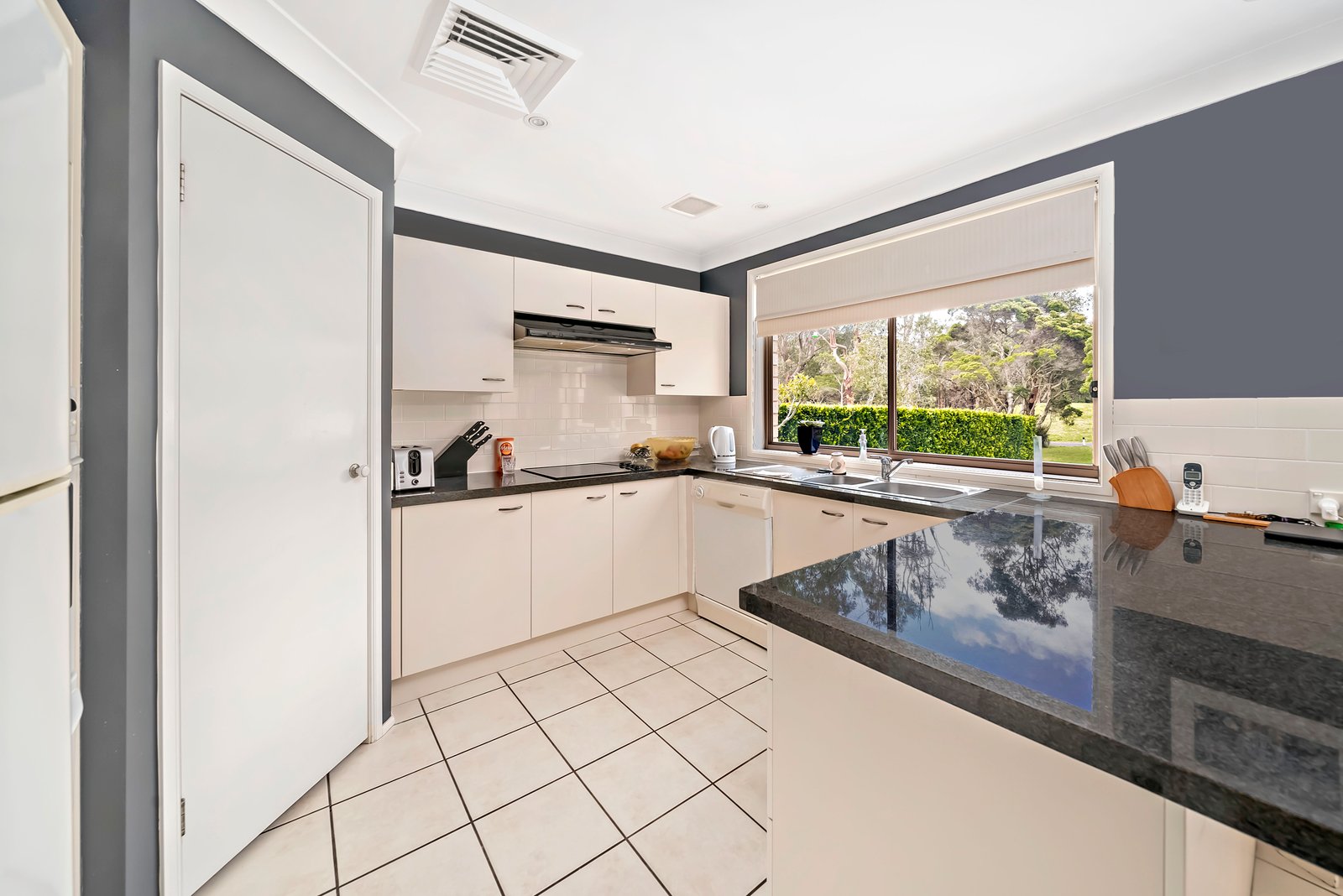 40 Kestrel Avenue SALAMANDER BAY 7