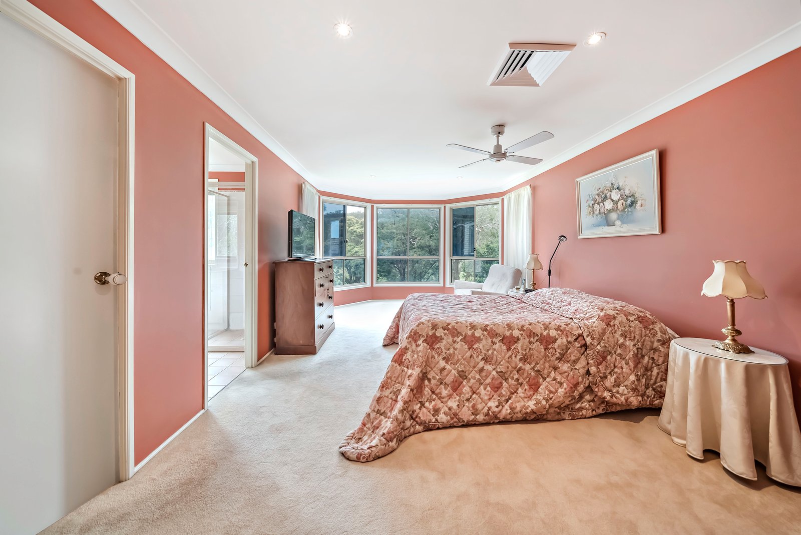 40 Kestrel Avenue SALAMANDER BAY 11