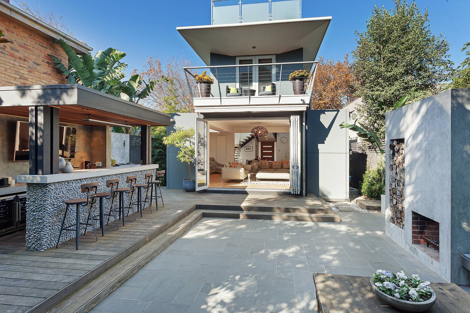 Real Estate and Property in 40 Kingsley Street, Elwood, VIC