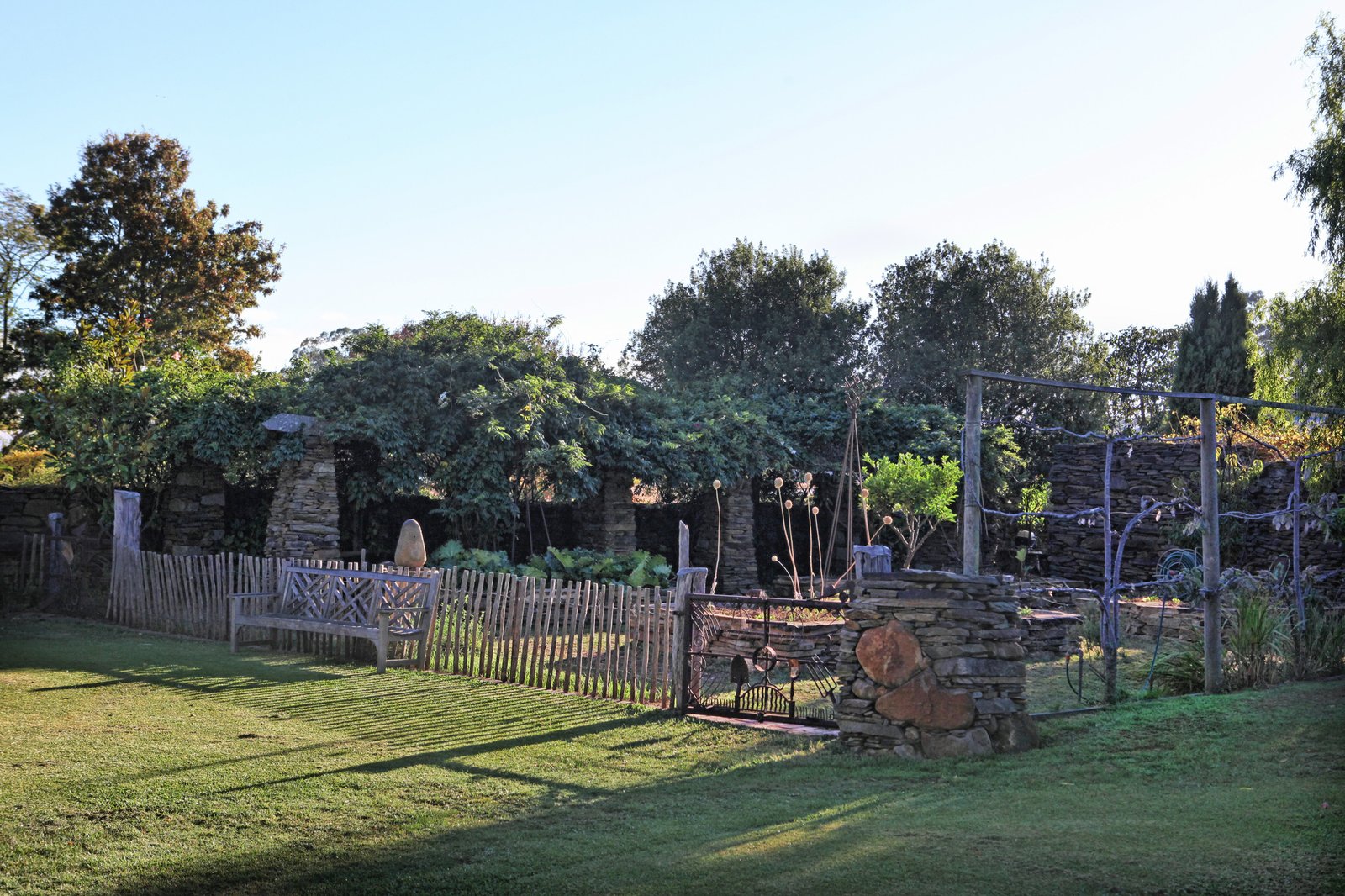 Real Estate and Property in 40 Koala Drive, Newham, VIC