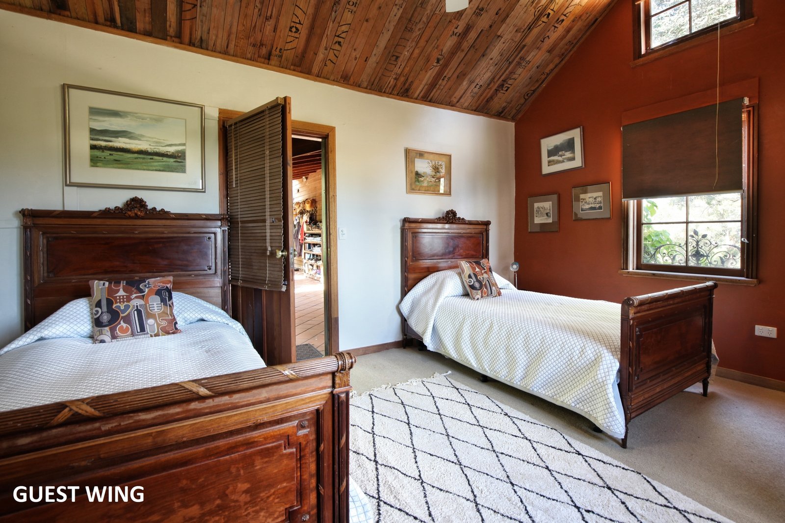 Real Estate and Property in 40 Koala Drive, Newham, VIC