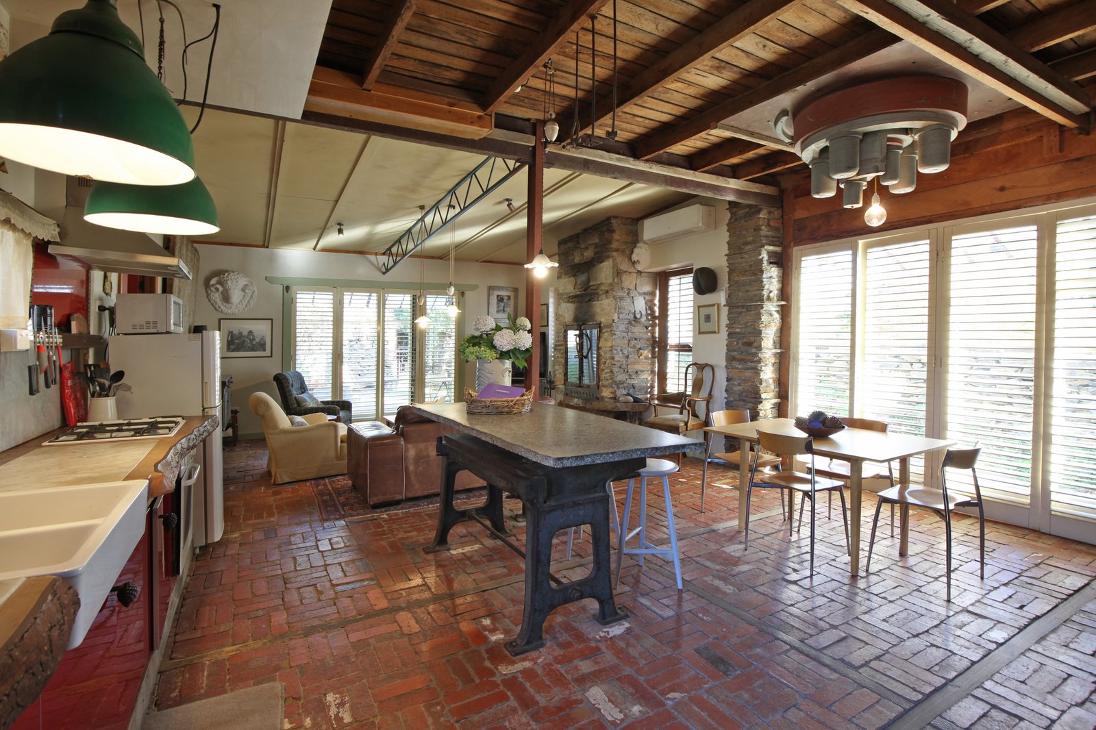 Real Estate and Property in 40 Koala Drive, Newham, VIC