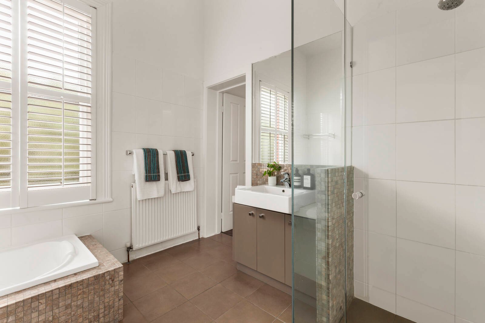 Real Estate and Property in 40 Lambeth Avenue, Armadale, VIC