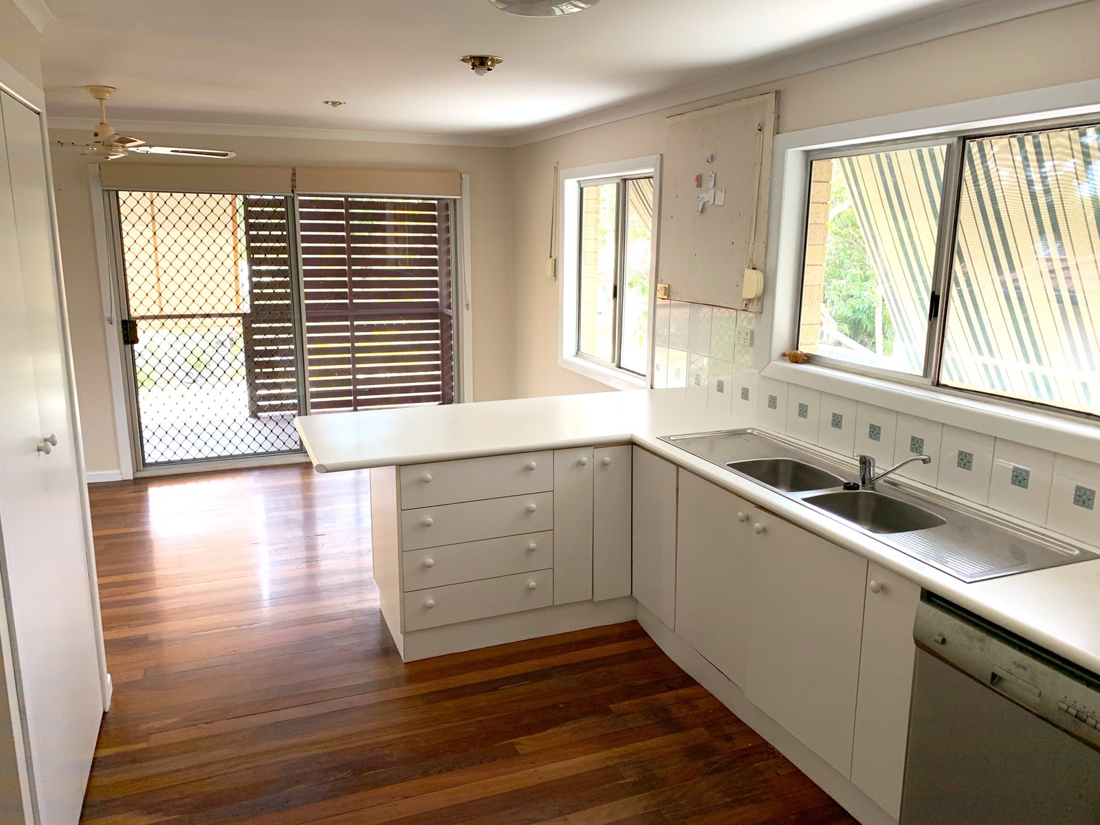 40 Langdon Street TANNUM SANDS 10