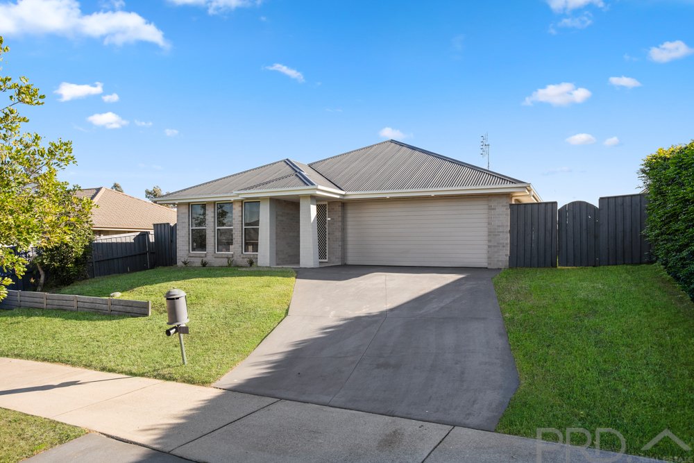 40 Lapwing Street ABERGLASSLYN 5