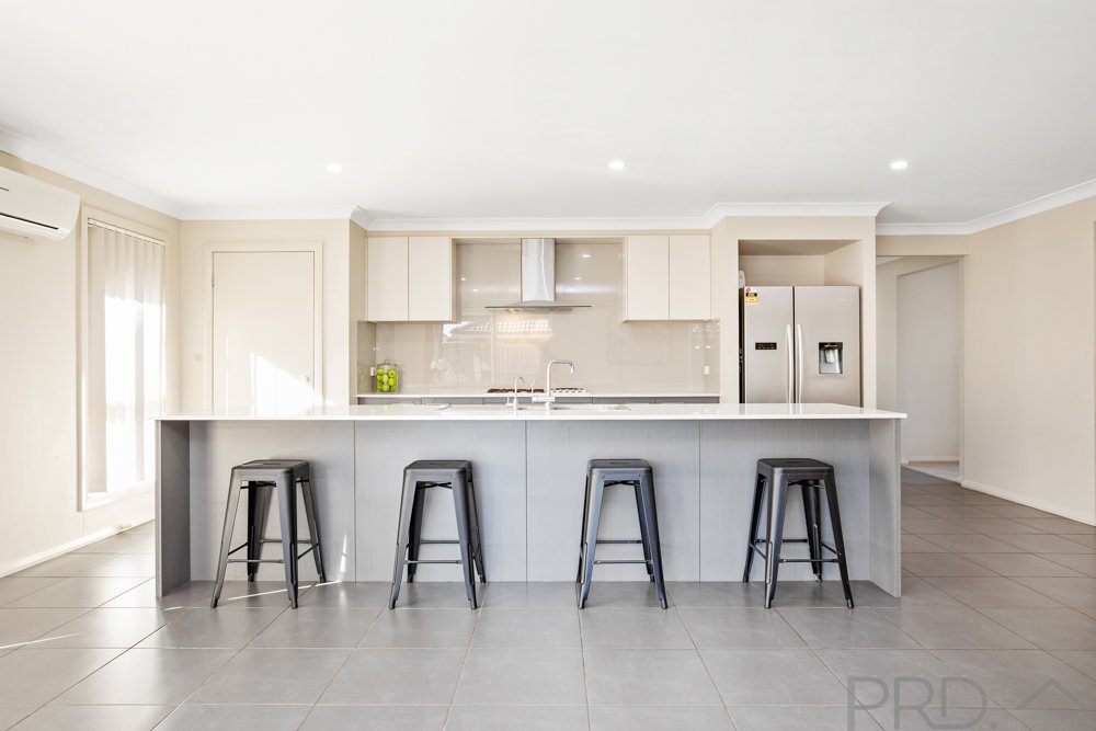 40 Lapwing Street ABERGLASSLYN 10