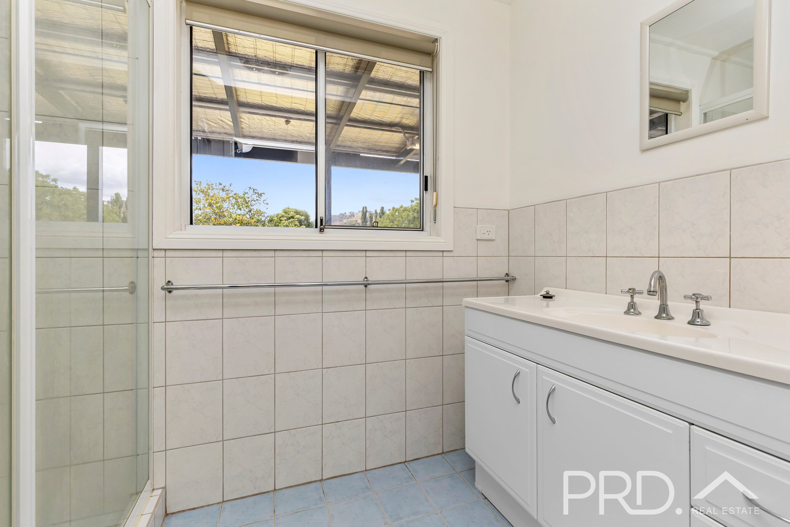 40 Lockhart Street ADELONG 5