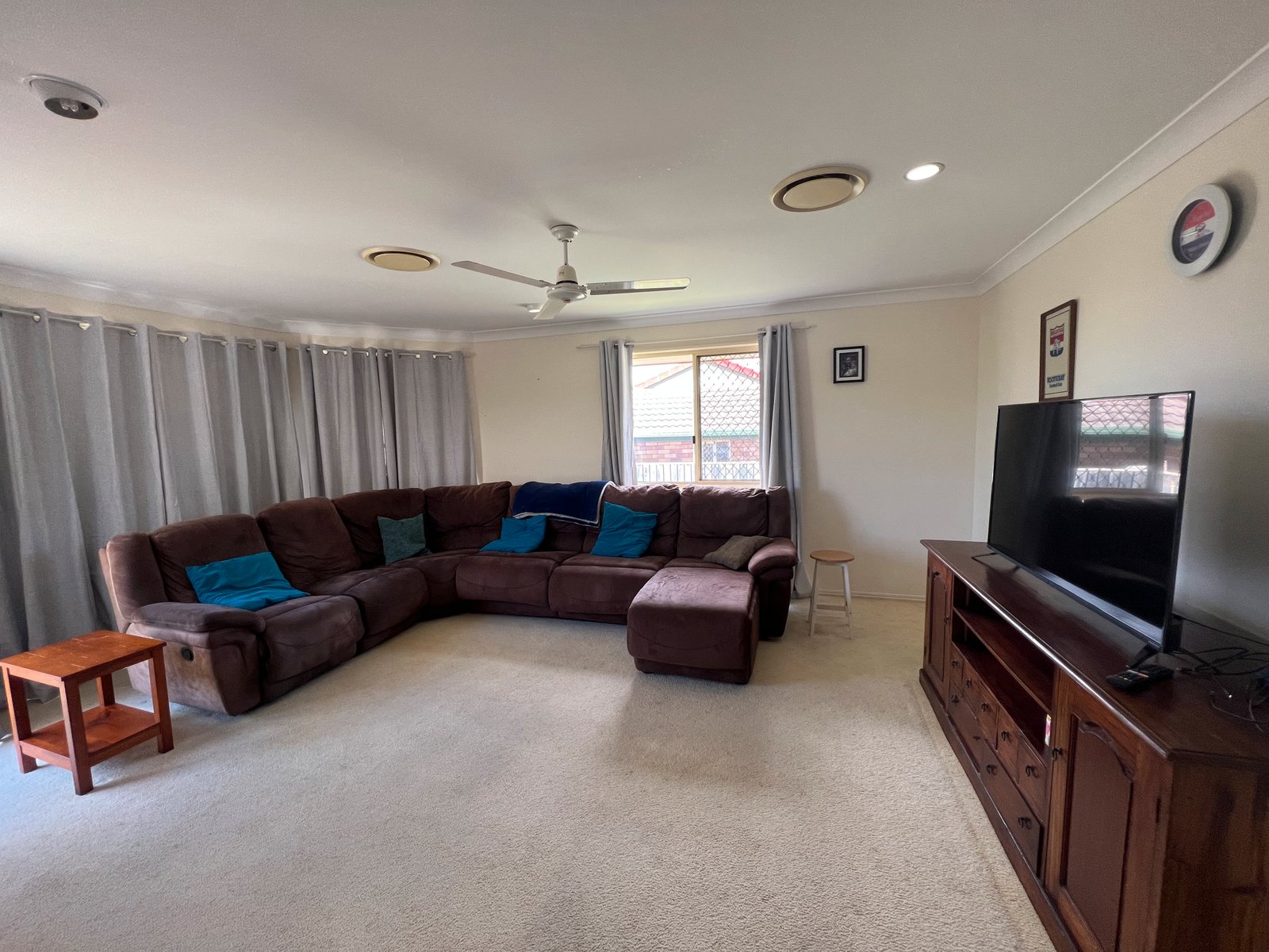 40 Lomandra Street BOYNE ISLAND 2