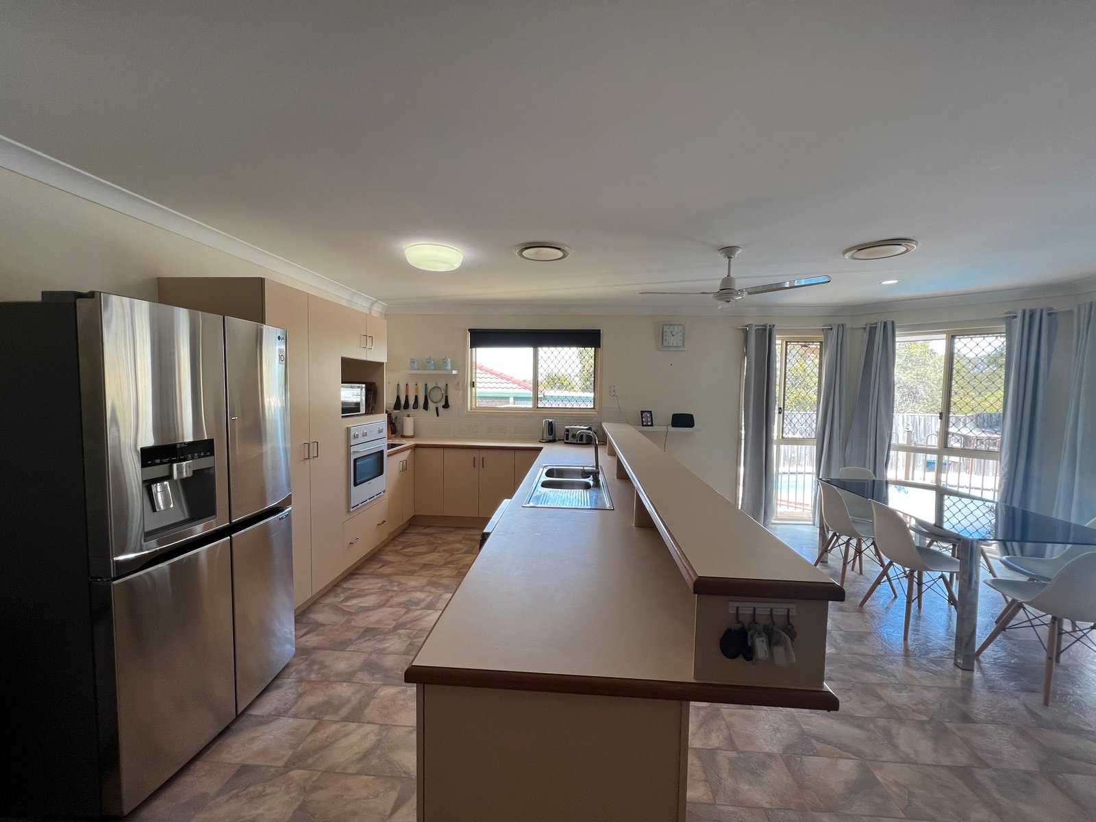 40 Lomandra Street BOYNE ISLAND 4