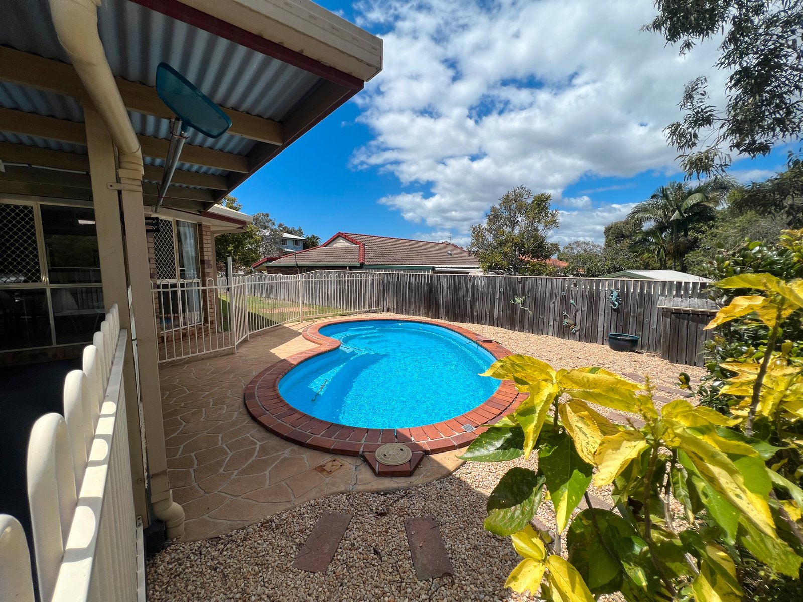 40 Lomandra Street BOYNE ISLAND 5