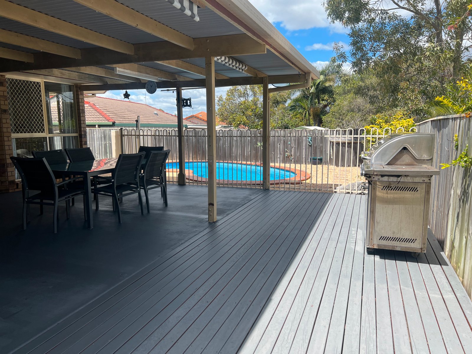 40 Lomandra Street BOYNE ISLAND 21