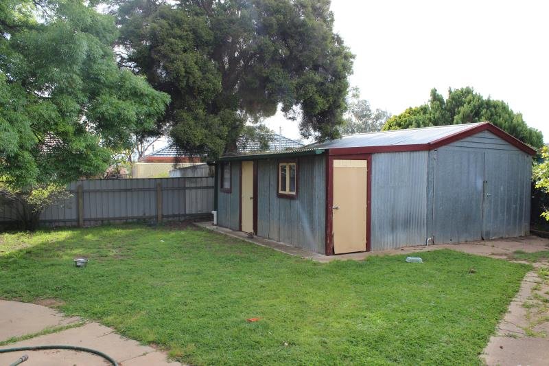 40 Manoora Crescent MOUNT AUSTIN 3