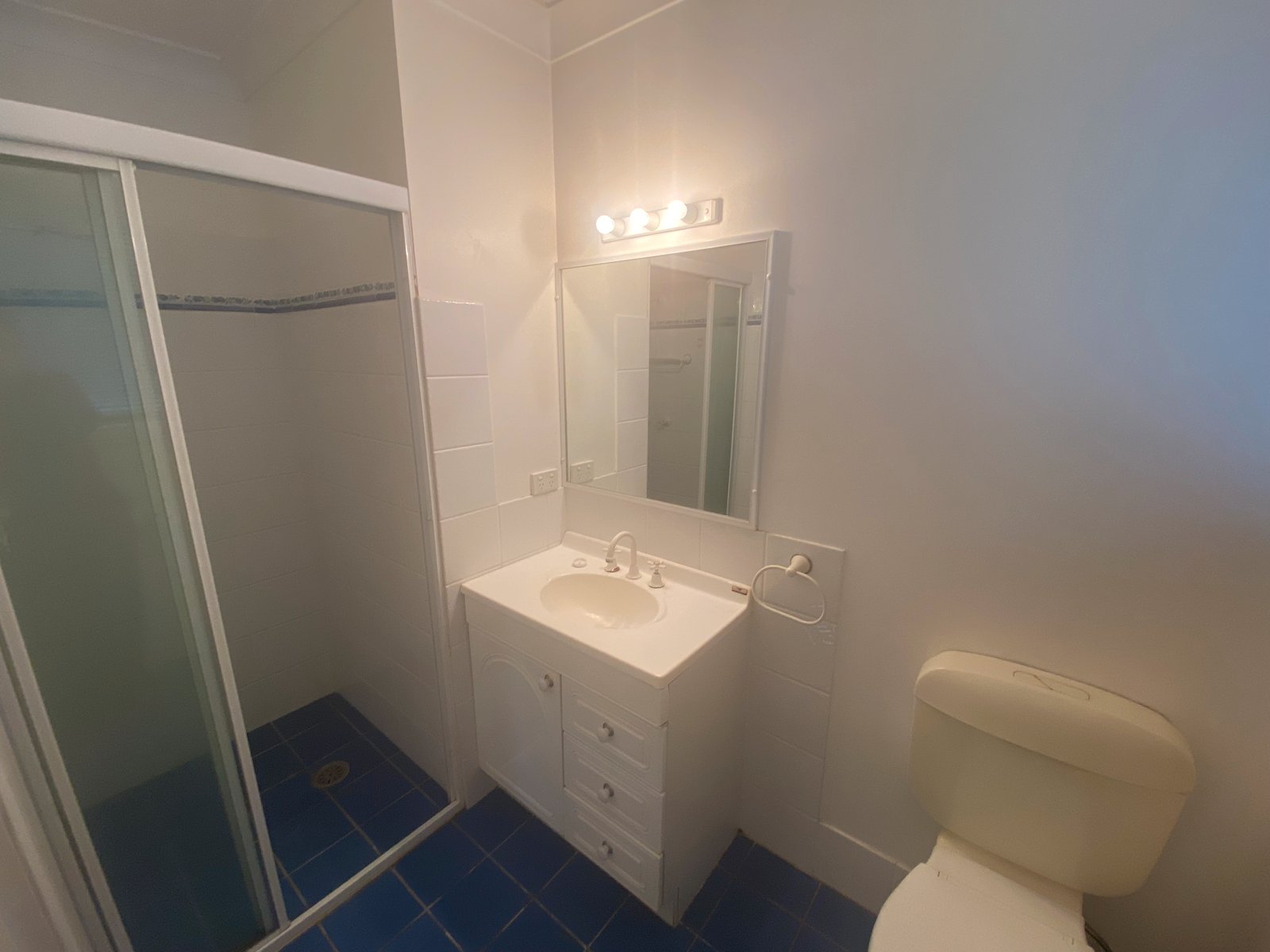 40 Milburn Road OXLEY VALE 11