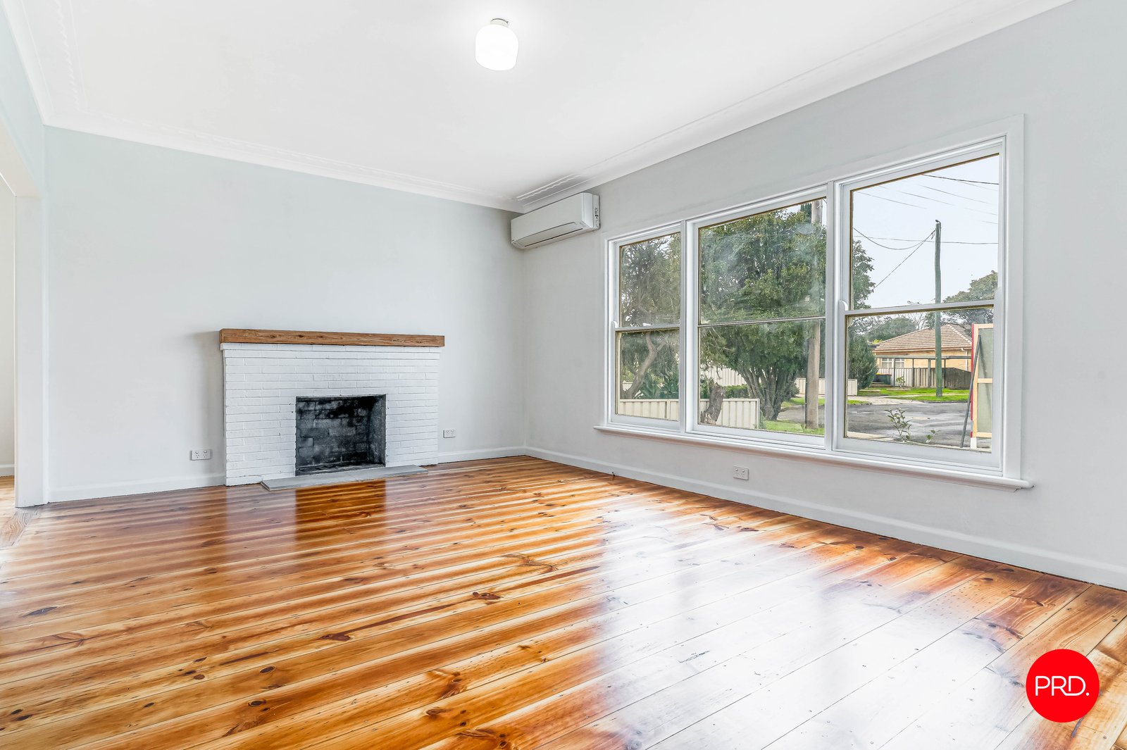 40 Montgomery Crescent WHITE HILLS 4