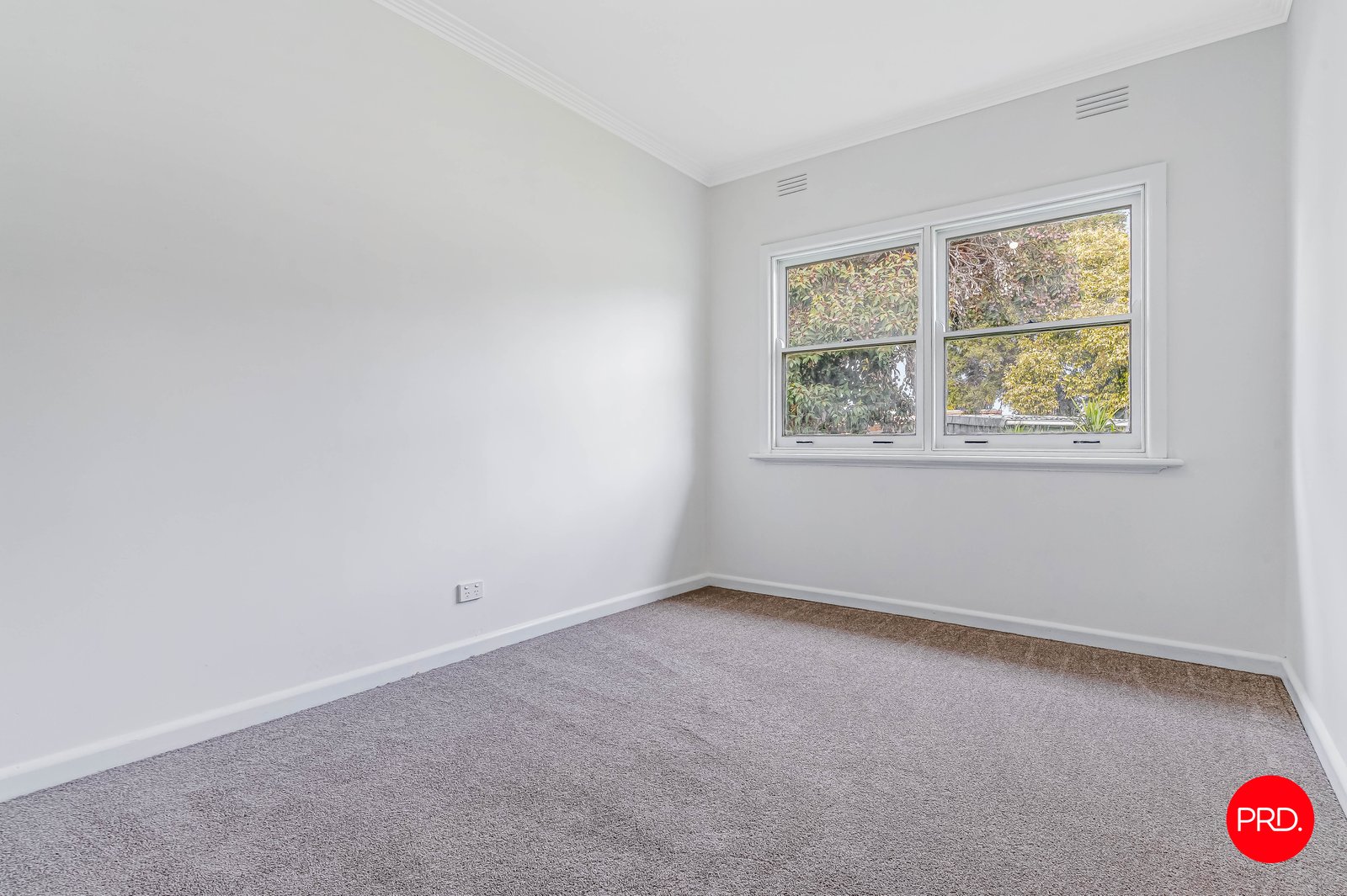 40 Montgomery Crescent WHITE HILLS 10
