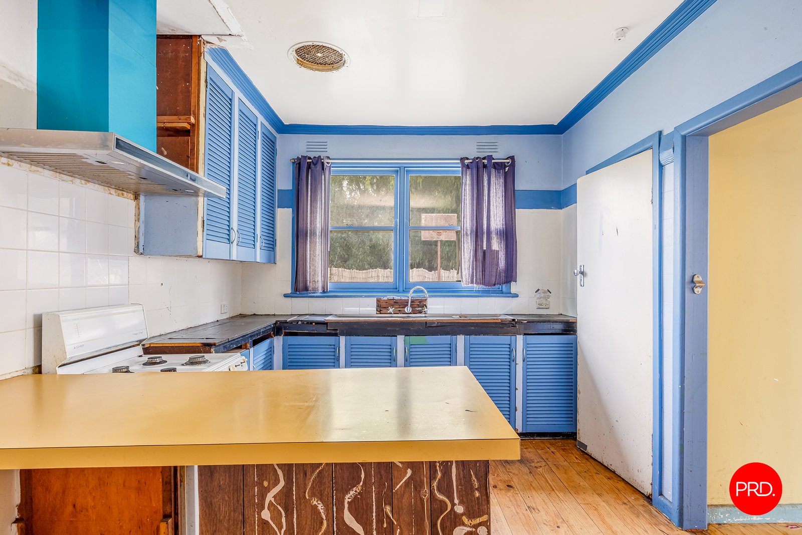 40 Montgomery Crescent WHITE HILLS 8