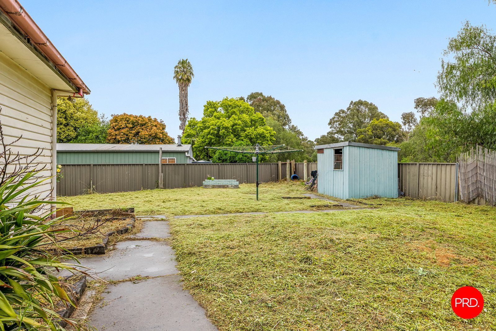 40 Montgomery Crescent WHITE HILLS 12