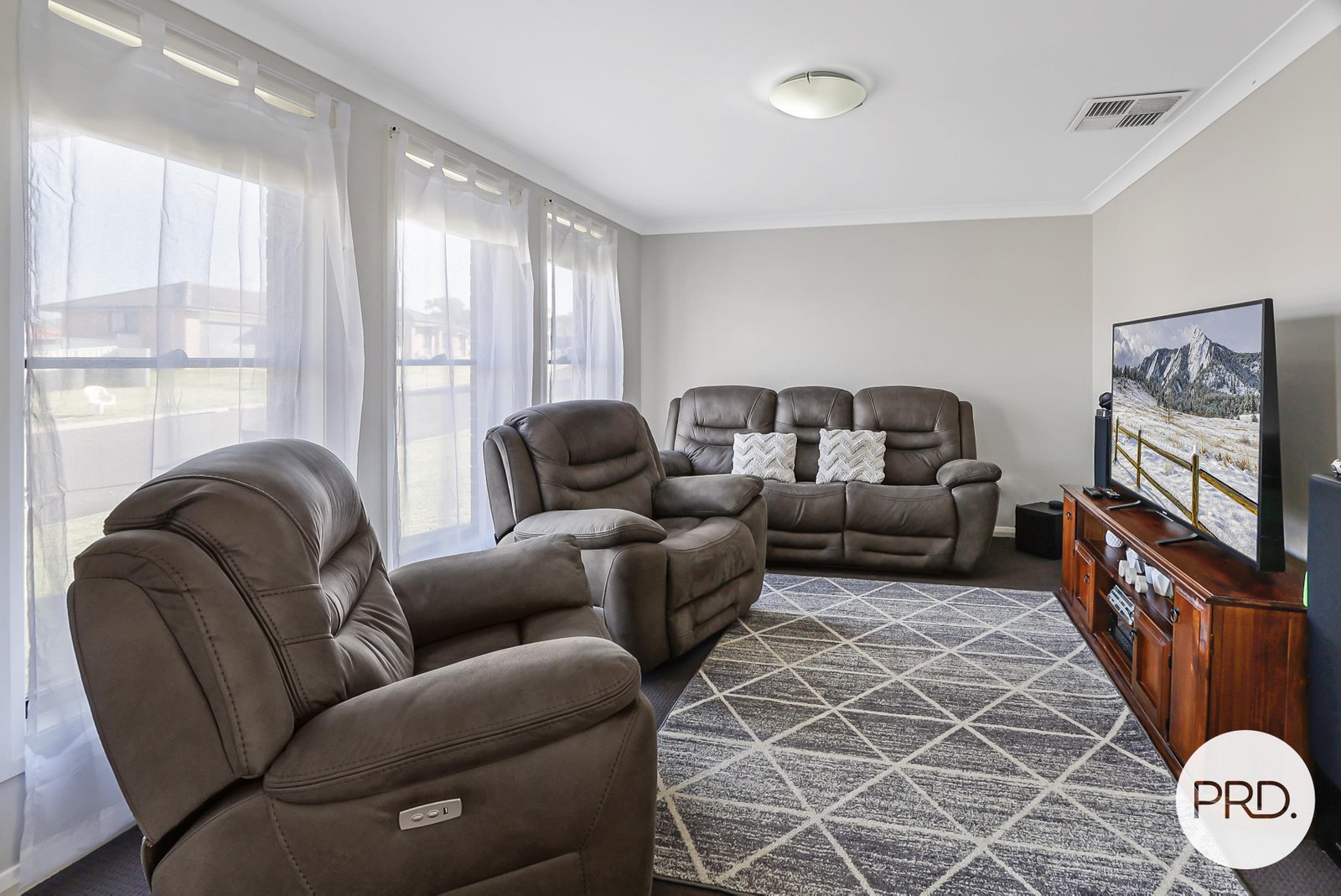 40 Orley Drive TAMWORTH 2
