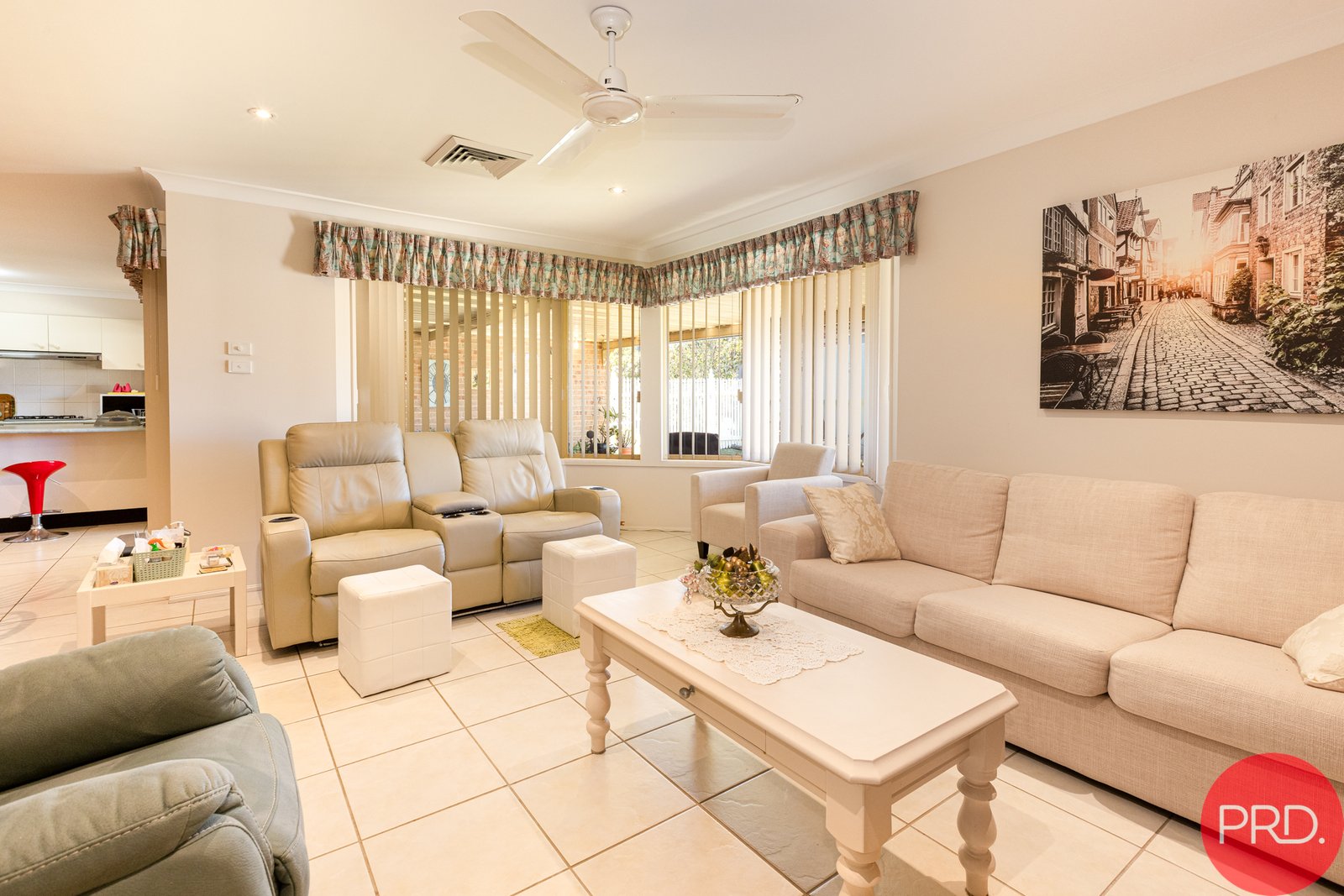 40 Pacific Crescent ASHTONFIELD 7