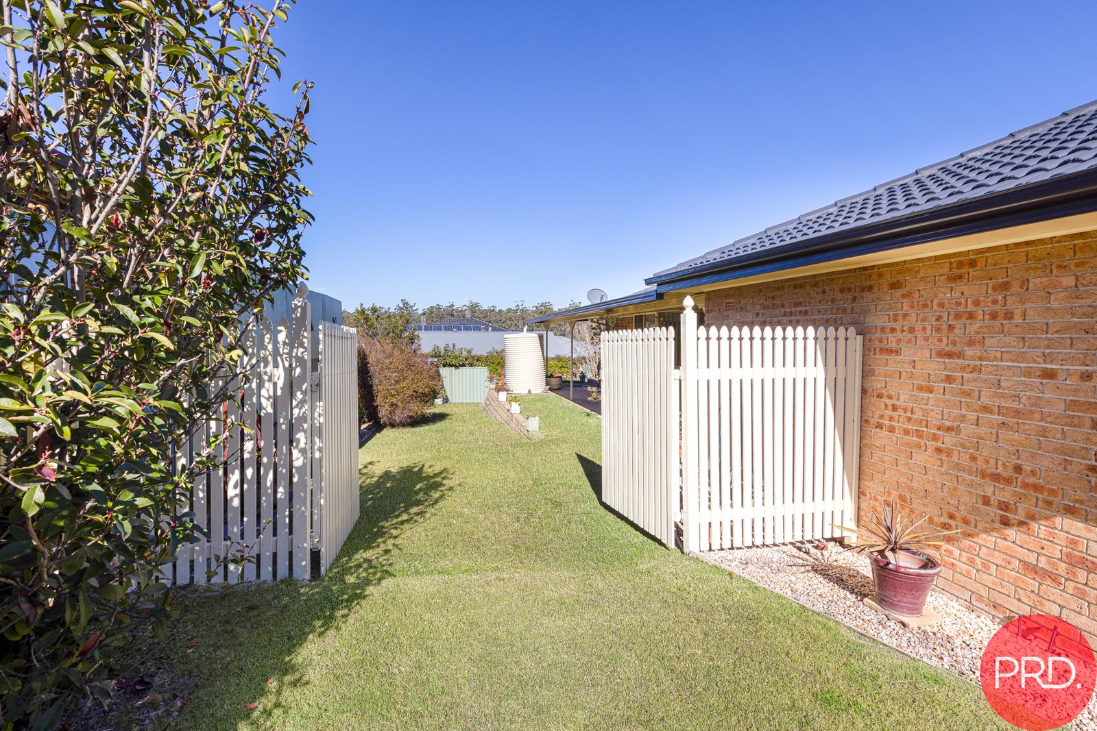 40 Pacific Crescent ASHTONFIELD 29