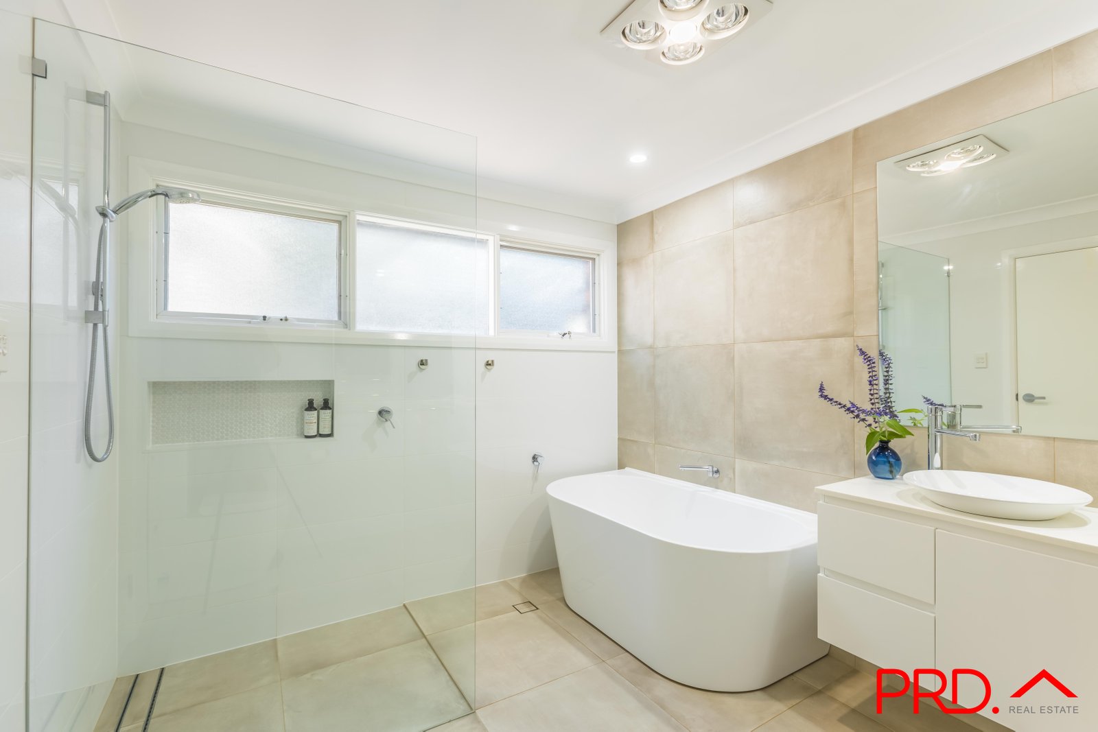 40 Panorama Road TAMWORTH 17