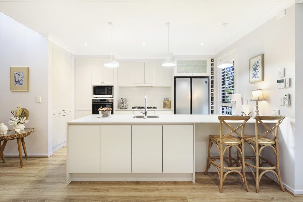 40 Peninsula Drive Robina 4