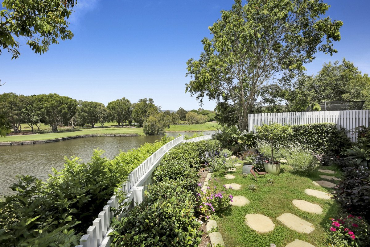 40 Peninsula Drive Robina 17