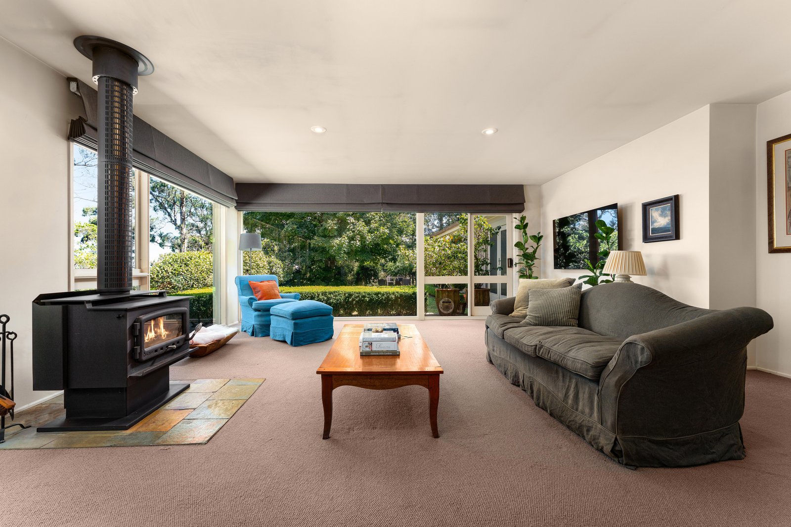Real Estate and Property in 40 Pinchoff Lane, Mount Macedon, VIC
