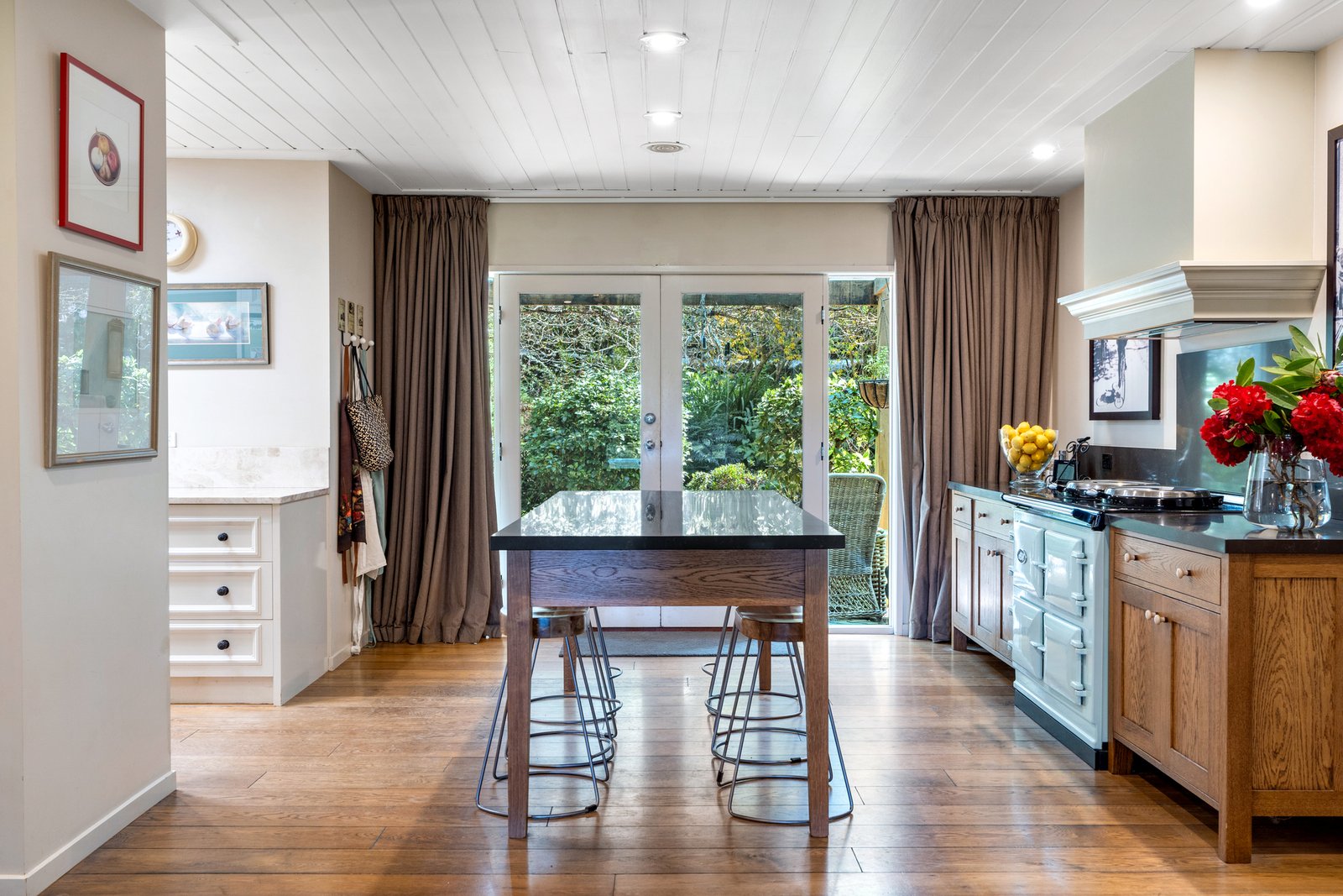 Real Estate and Property in 40 Pinchoff Lane, Mount Macedon, VIC