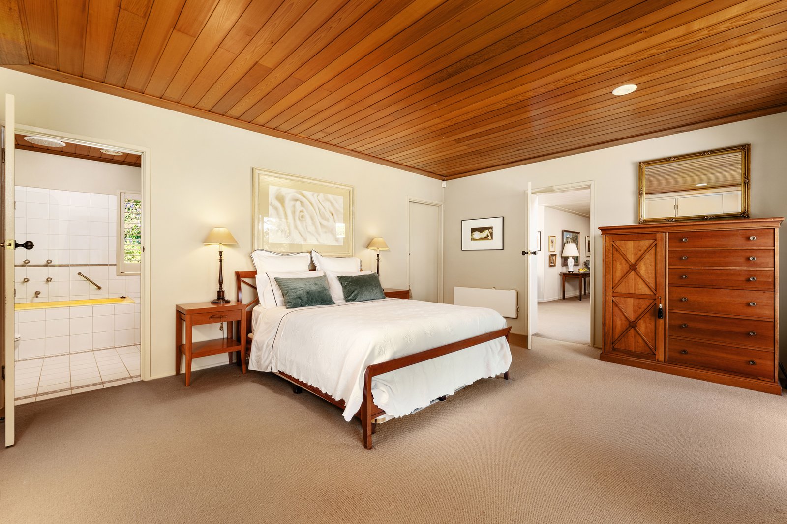 Real Estate and Property in 40 Pinchoff Lane, Mount Macedon, VIC