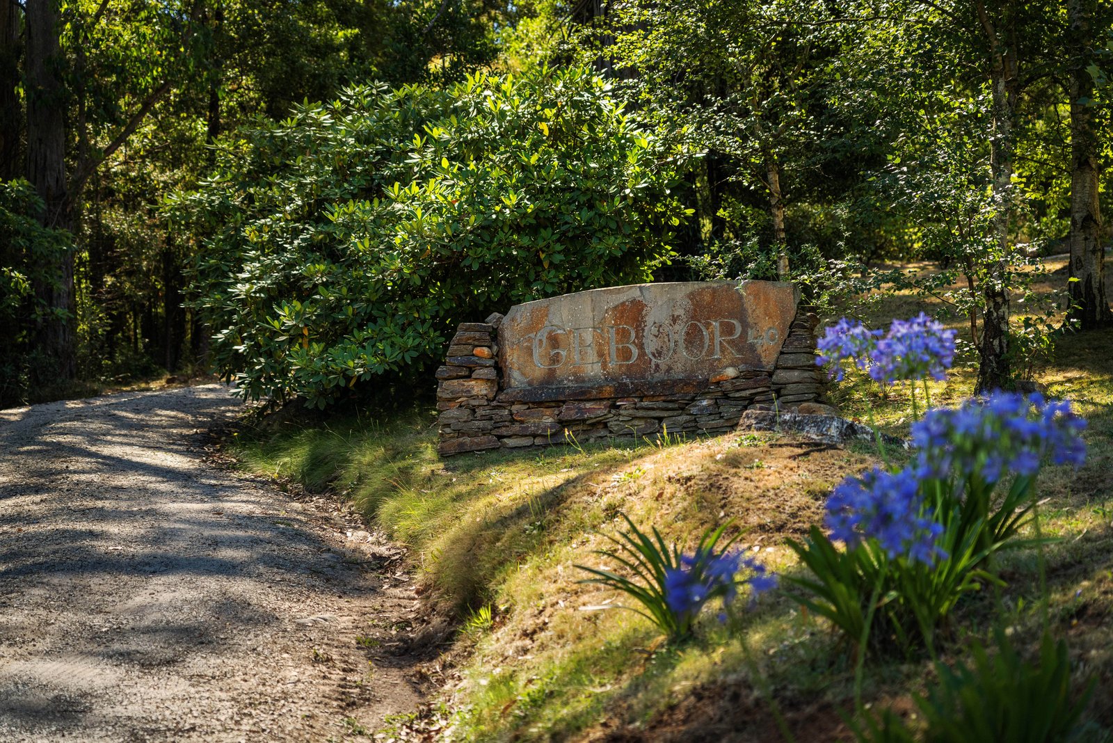Real Estate and Property in 40 Pinchoff Lane, Mount Macedon, VIC