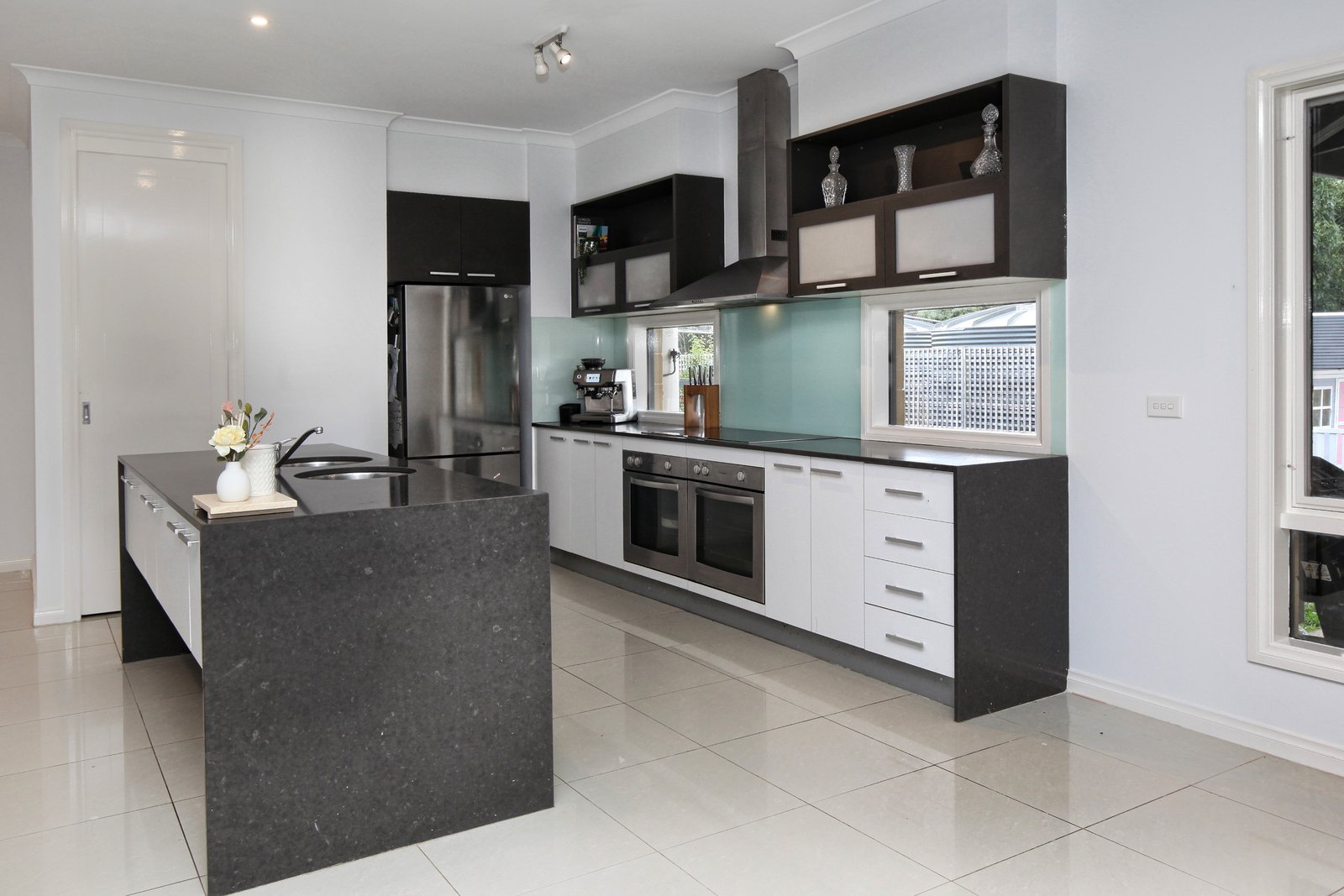Real Estate and Property in 40 Plants Lane, Woodend, VIC