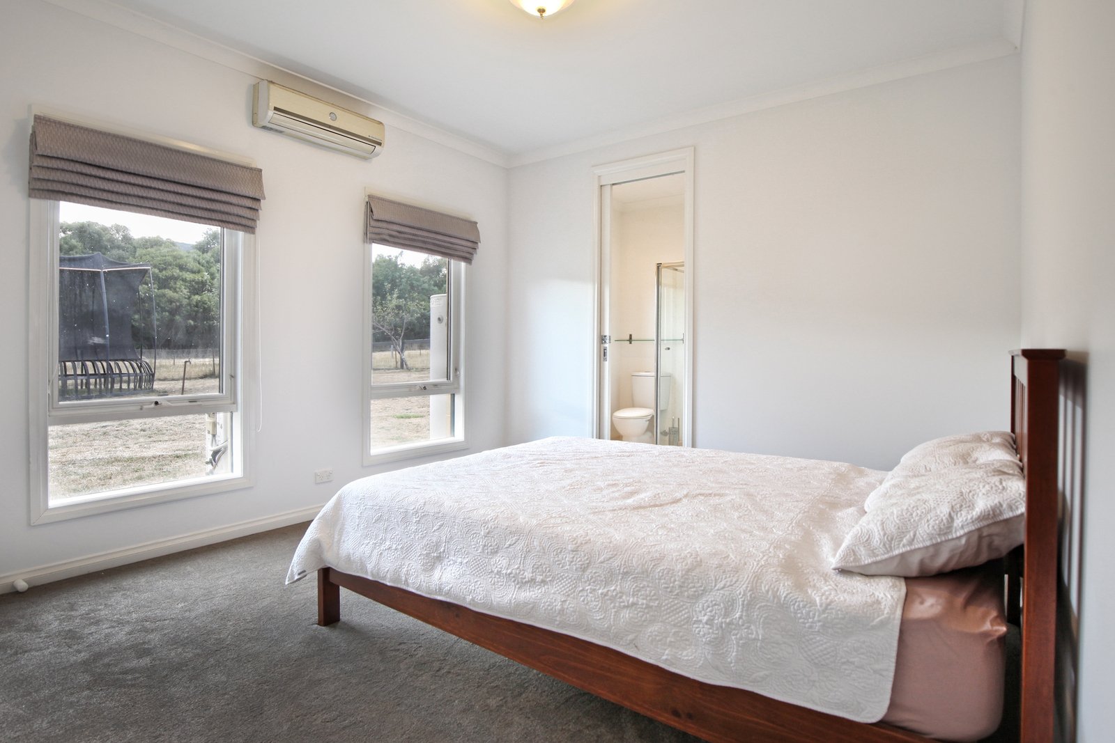 Real Estate and Property in 40 Plants Lane, Woodend, VIC